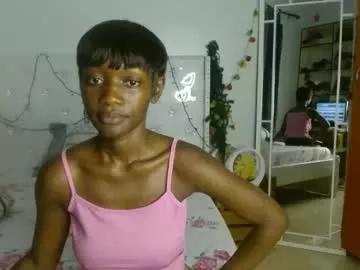 africanpetitequeen from Chaturbate is Freechat