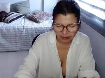 cristalperez_ from Chaturbate is Freechat