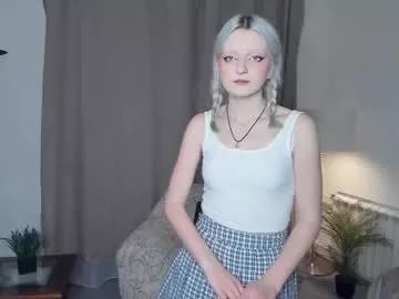 gloss_in_rose from Chaturbate is Freechat