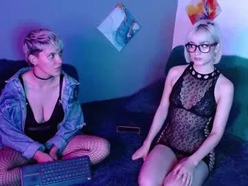 mackenziemoon from Chaturbate is Freechat