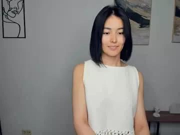 sue_kotara model from Chaturbate