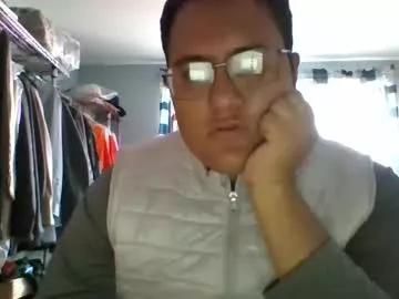 urielmedina960831 from Chaturbate is Freechat