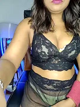 Black-Pearll from StripChat is Freechat