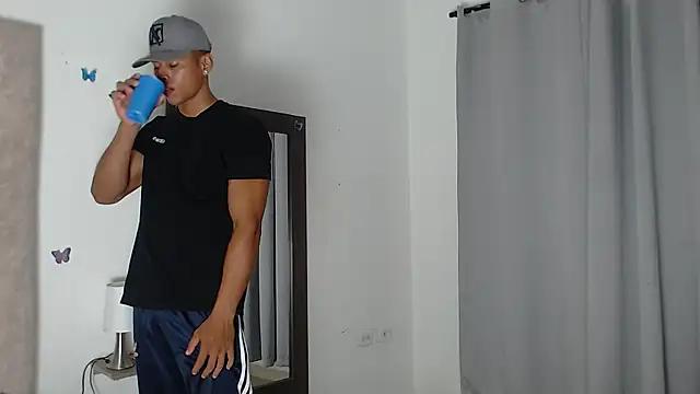 caleb_brown from StripChat is Freechat