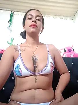 Camila_Leon_aw from StripChat is Freechat