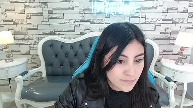 carolina_moreno_a from StripChat is Freechat