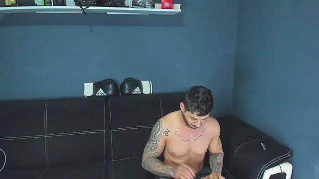 chrismaster12 from StripChat is Freechat