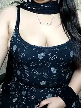 Cute-Akshi from StripChat is Freechat