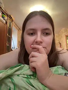 DesireMelissa from StripChat is Freechat