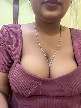 Photos of Hot-Diya21 from StripChat is Freechat