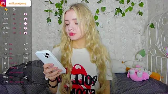 lovesexdreamss_ from StripChat is Freechat