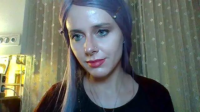 LuminousLady from StripChat is Freechat