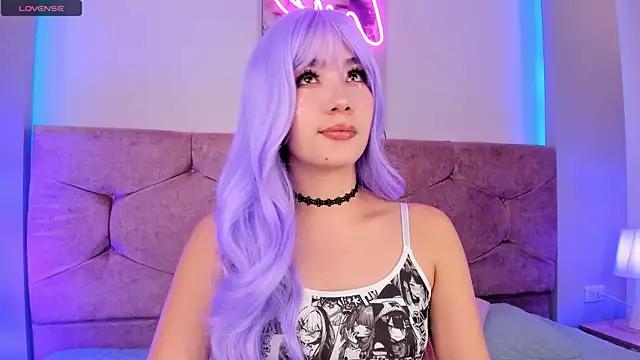 Check-out the world of girls and talk with our steaming hot slutz, bringing your desired characters to life with authentic apparel and cam streams.