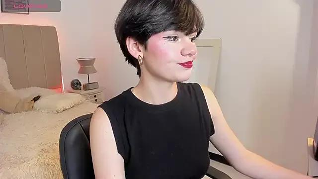 lyn_lebelle from StripChat is Freechat