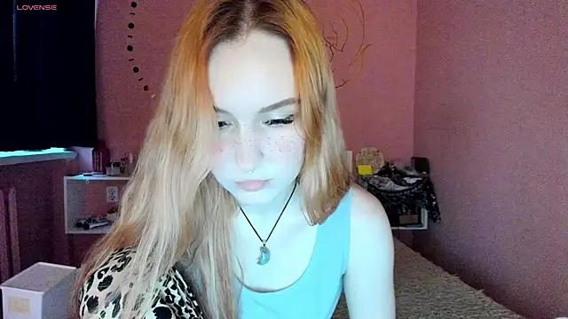 Morning_starr from StripChat is Freechat