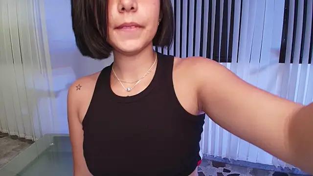 NicolRoss_ from StripChat is Freechat