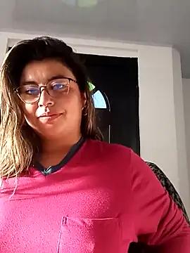 Noemi_Love_ from StripChat is Freechat