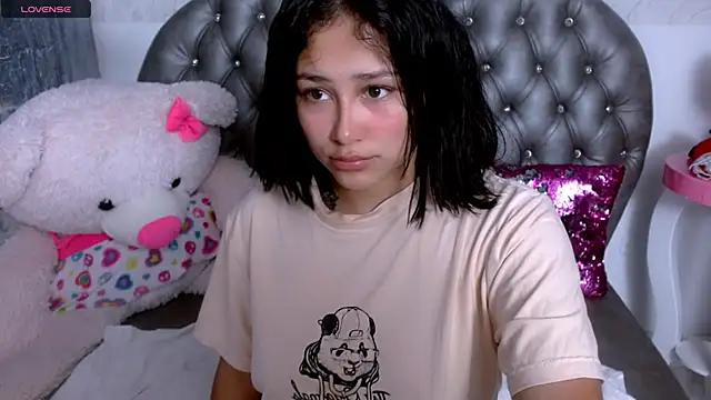 sexyy_kitty18 from StripChat is Freechat