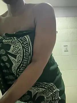 t-Booty_risky_ from StripChat is Freechat