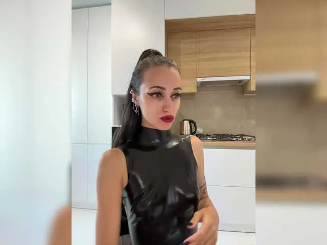 --SATIVA-- on BongaCams 