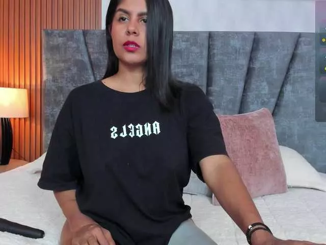 Ada-lee on BongaCams 