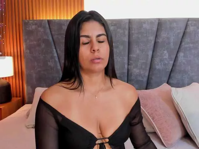 Ada-lee on BongaCams 