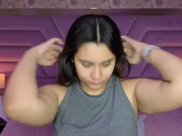 AlannaWest on BongaCams 