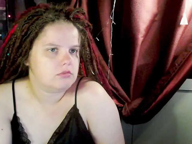 alicepussy — I love kindness, sincerity, generosity, high intelligence, the main thing is that a man is responsive and kind to me.