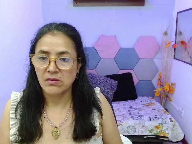 AmandaPeet on BongaCams 