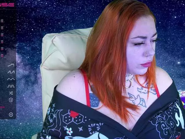 AmazonkaStarrr on BongaCams 