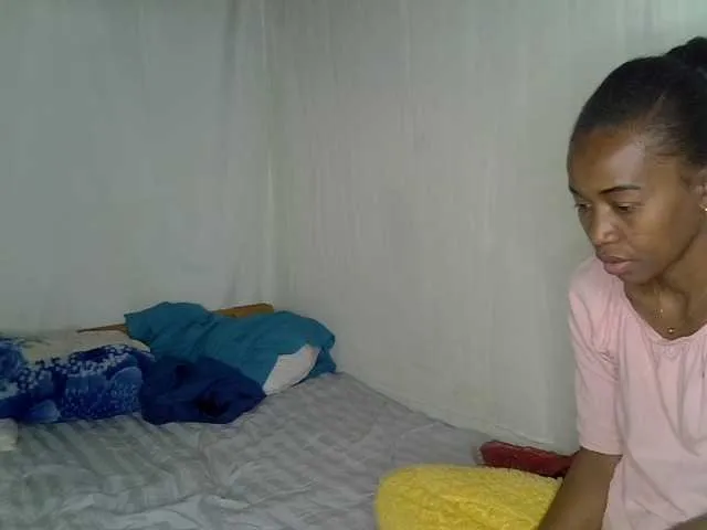 AmelieAndJames0919 — Freechat on BongaCams