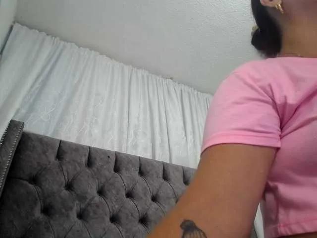 Offline ANA-BULLOCK- on BongaCams