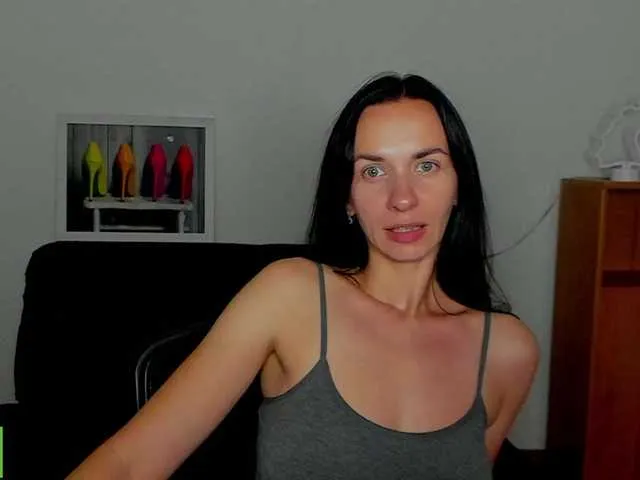 Annakillkiss — It turns me on when they give me tips and tokens and they also tell me compliments

I will only communicate with polite men and guys