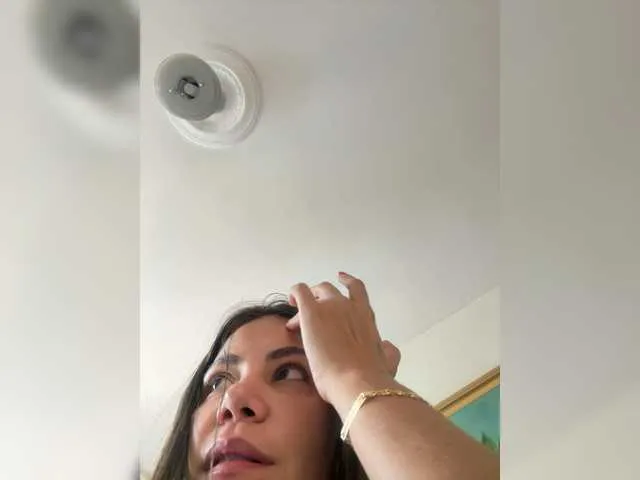 APRILHILL on BongaCams
