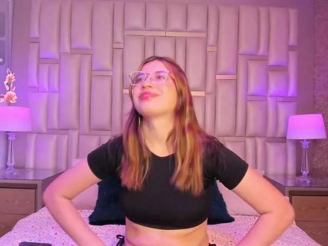 Offline ArianaRoss on BongaCams