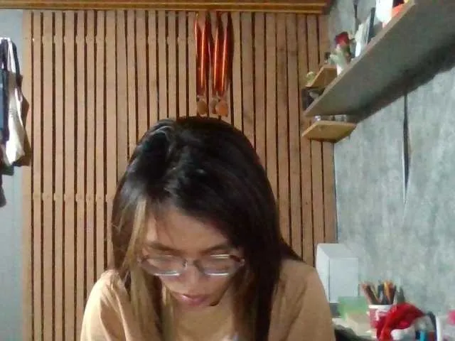 Baby-sexyass69 on BongaCams