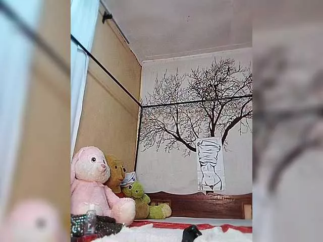 BEENCEE on BongaCams 