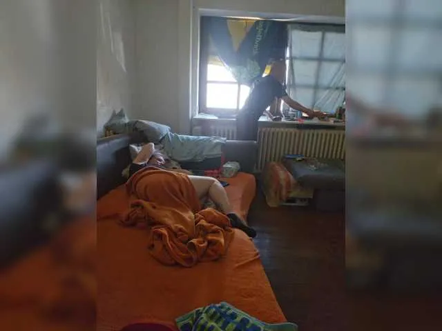 BiInTrier — Gefilmt zu werden und pisse empfangen