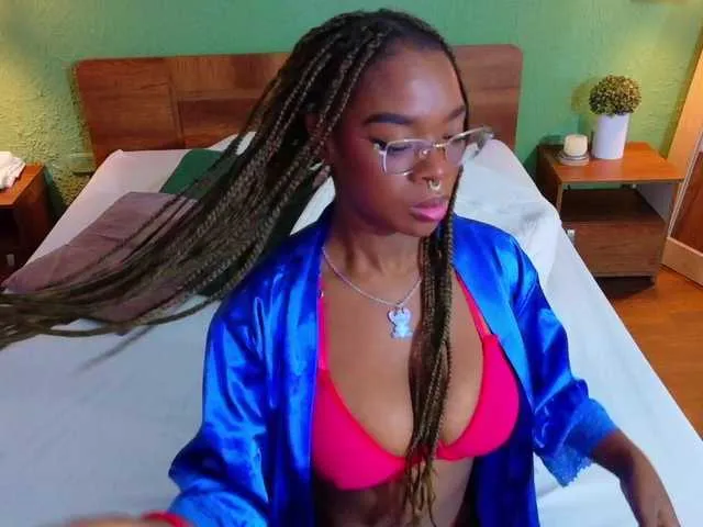 Chocolatte-dreams on BongaCams 