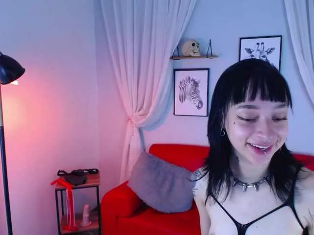 DakariaHills on BongaCams 