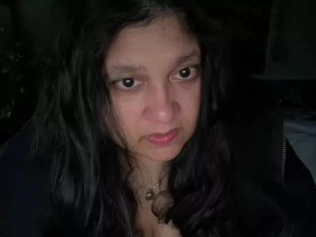 Freechat DUMBHOEMELANIE on BongaCams