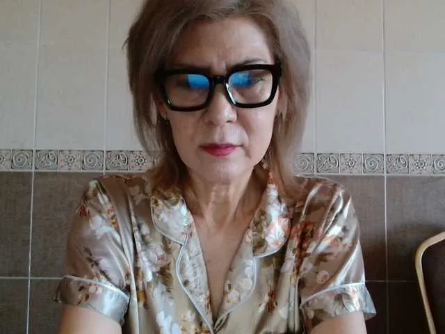 Elegant00Lady on BongaCams 