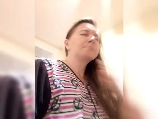 Elena565-1 on BongaCams 
