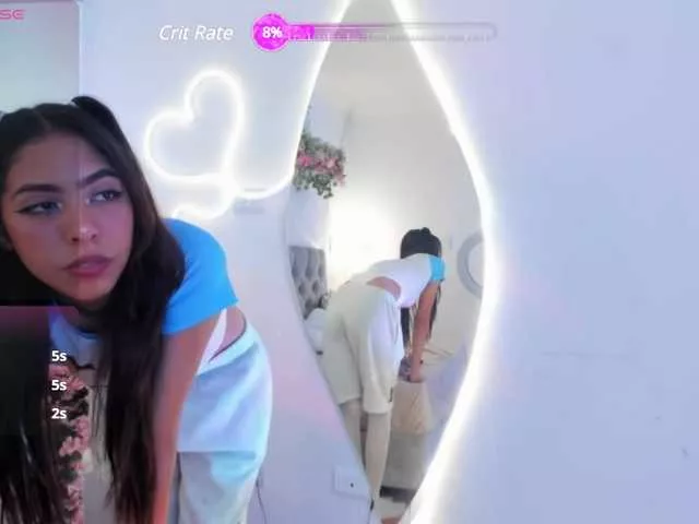 EMMAAA-STOONEE on BongaCams 
