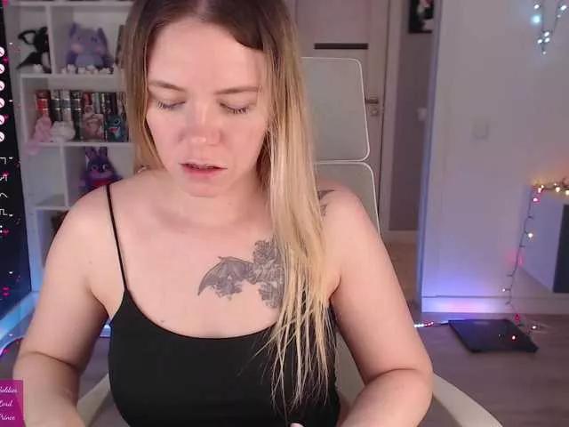 Offline EmmaBryan on BongaCams