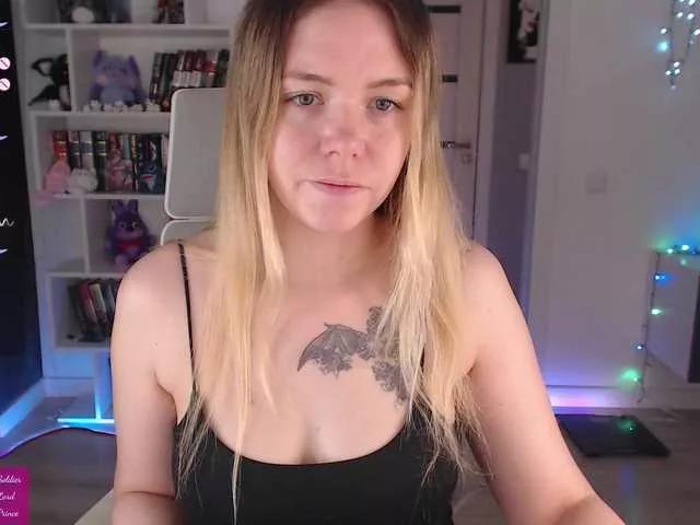 Offline EmmaBryan on BongaCams