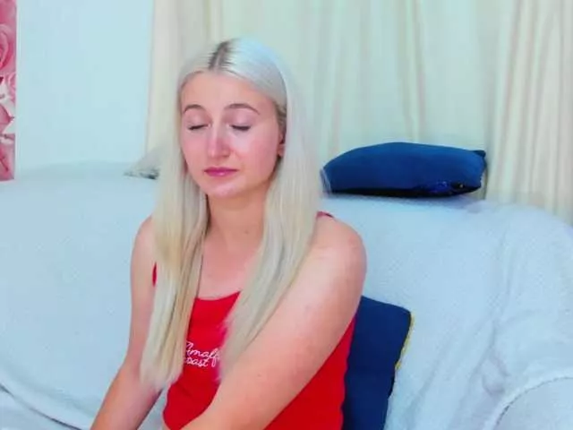 HollyTaillor on BongaCams 
