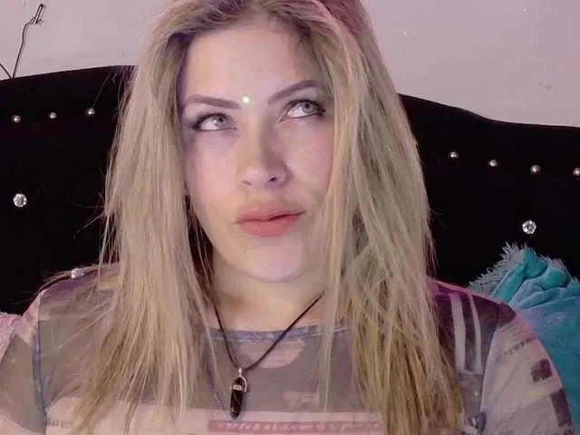 Ivypoison10 —  Whispered fantasies, soft touches,  
 teasing looks, deep kisses & playful toys   
 I love when you take control... but I love teasing you more 