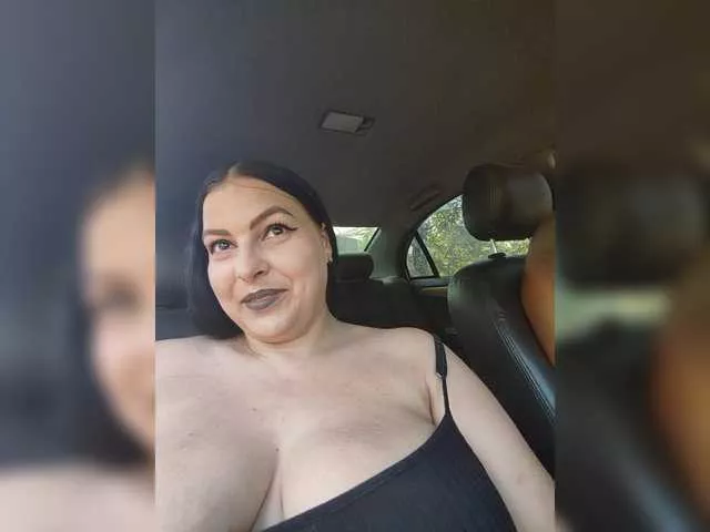 kissmabont on BongaCams 