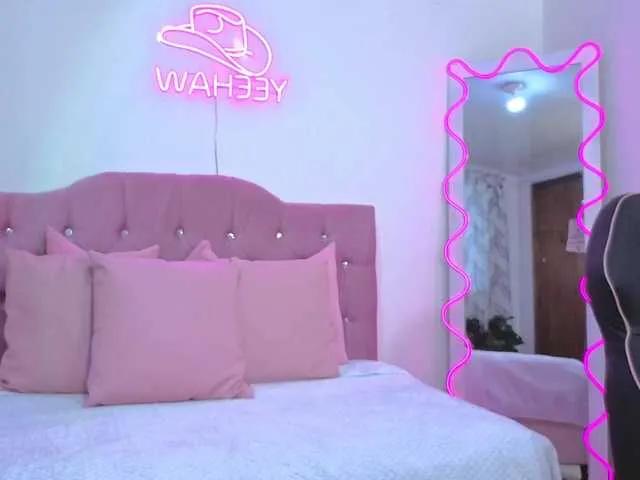Offline kittystart-tay on BongaCams